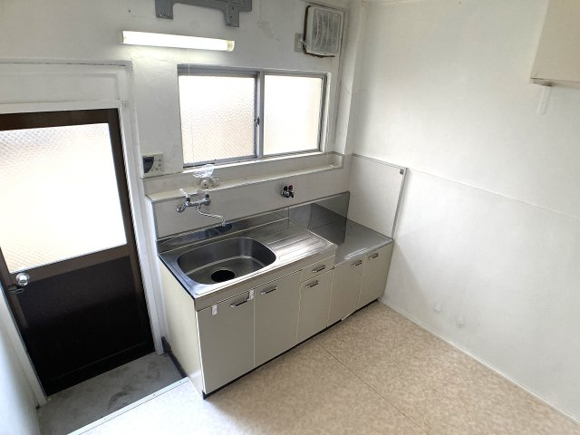 BLAN CUBE西山のキッチン|コンロ設置可能の広めのキッチン