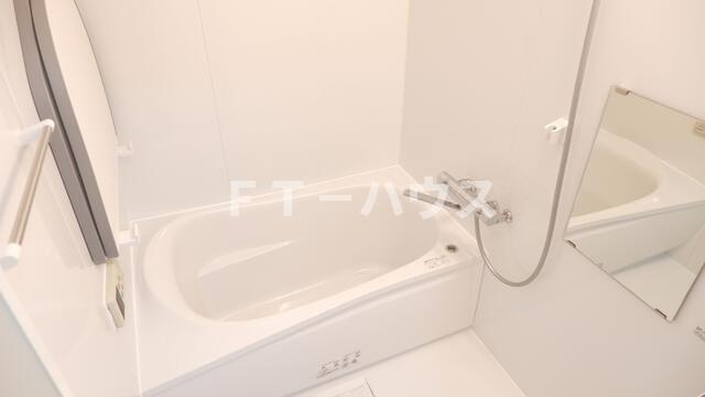 マンション第二青山の浴室