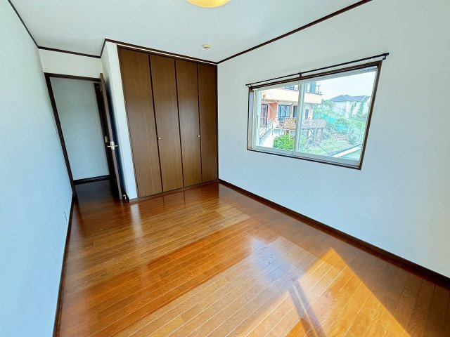 ☆２階東側洋室6.5帖☆