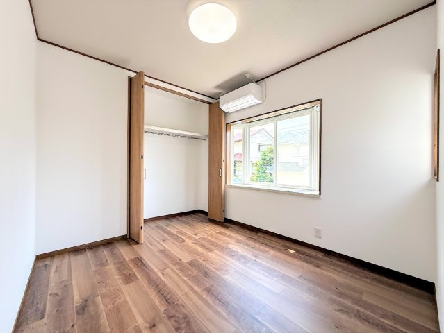 栄区本郷台3丁目　中古戸建て　第2の洋室|◆住宅ローンのご相談や周辺環境のご案内も含め、ローンに詳しい、地元に詳しいスタッフがお出迎えさせていただきます。お気軽にご相談ください。