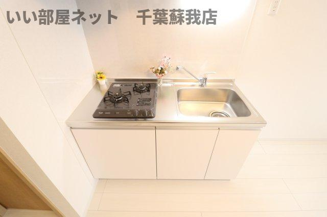 トラスト松ヶ丘のキッチン|コンパクトなキッチンで掃除もラクラク