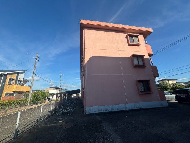 八代市 一棟アパート　2棟一括の外観