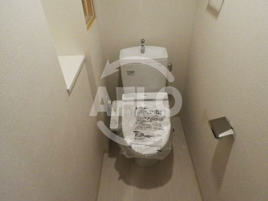 プレサンス松屋町グレースのトイレ|プレサンス松屋町グレース　温水洗浄便座