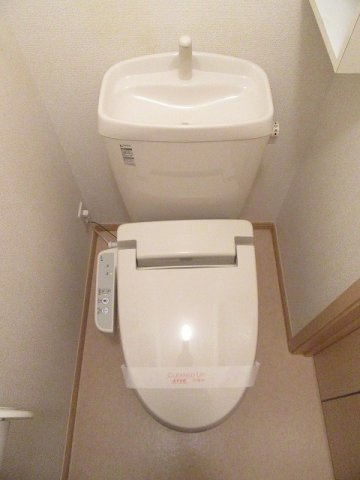 プロムナード瀬野Ｂのトイレ|清潔感のあるトイレです