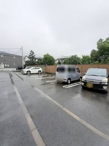 アルページュ祇園の駐車場|駐車場に車を止められます