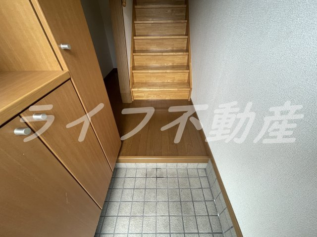 サンハイム西村Ⅱの玄関|きれいな玄関です