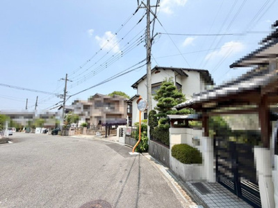 【前面道路含む現地写真】 | 城山台４丁　売土地 | 【個性あふれる住まいを実現「建築条件なし」】お好きなプランで夢のマイホームを建てて下さいね♪