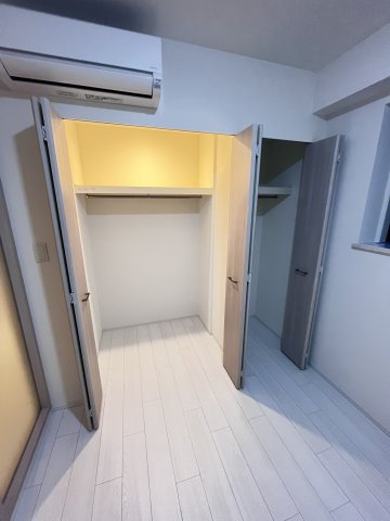 大阪市都島区内代町１丁目の賃貸マンションの収納