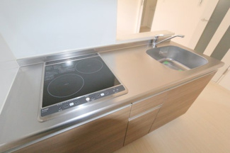 【キッチン】 | マノワール豊中玉井町 | ※同タイプの写真となり、実際のお部屋とは異なる場合があります