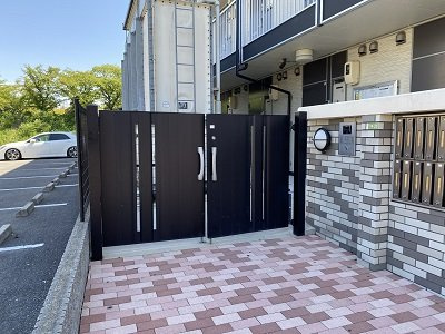 レオパレスフィオーレ住吉のその他|オートロックゲート