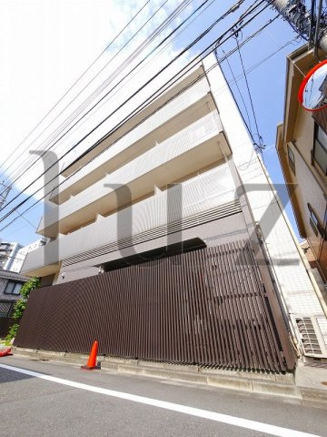 ザハウスティーワイエムの外観