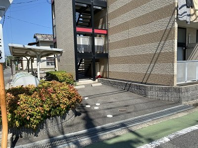 レオパレスレガーメ住吉のその他|駐車場