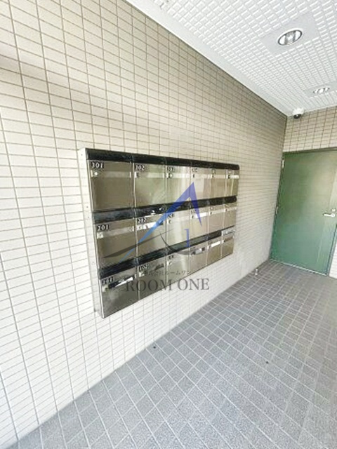 フェアリークリスタル市川のその他共用部分|集合ポストです。