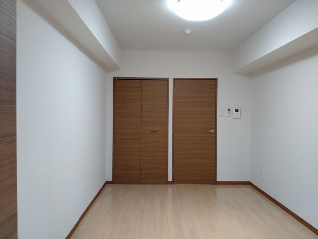 ism Nakanobu の寝室