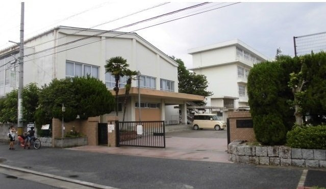 カ－サ祇園の周辺|祇園小学校まで1000m