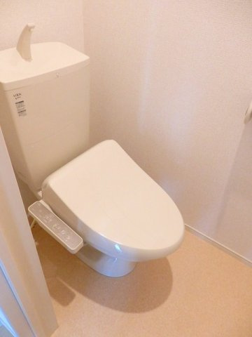 フィオーレ　ドムスＡのトイレ|コンパクトで使いやすいトイレです