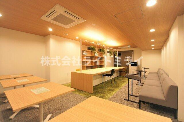 びゅうリエットグラン新宿戸山のロビー