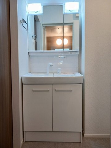 カーサ　健の洗面所|忙しい朝には欠かせない洗面所です