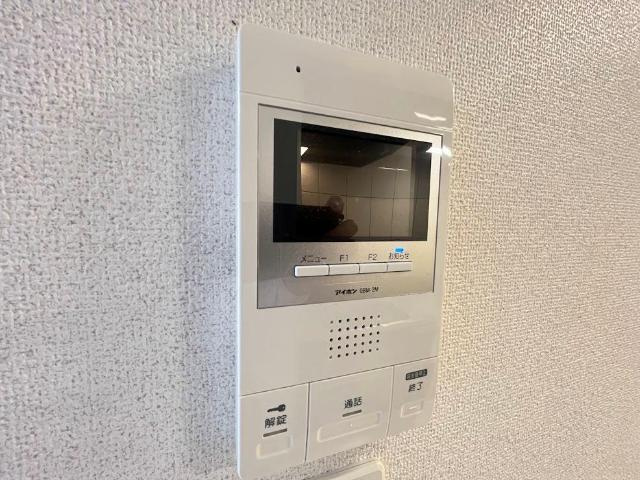 シエスタ河原町の内装|カメラ付インターホン