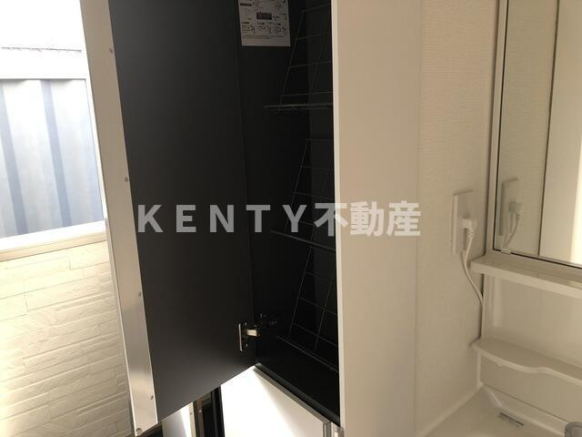 【収納】 | ヴィシェット羽田 | 便利な収納スペースです