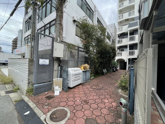 カルム甲子園のエントランス
