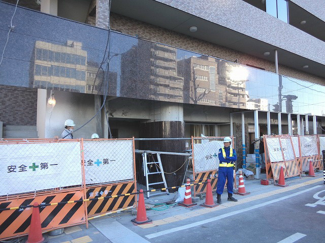【エントランス】リーガル京都堀川五条通り