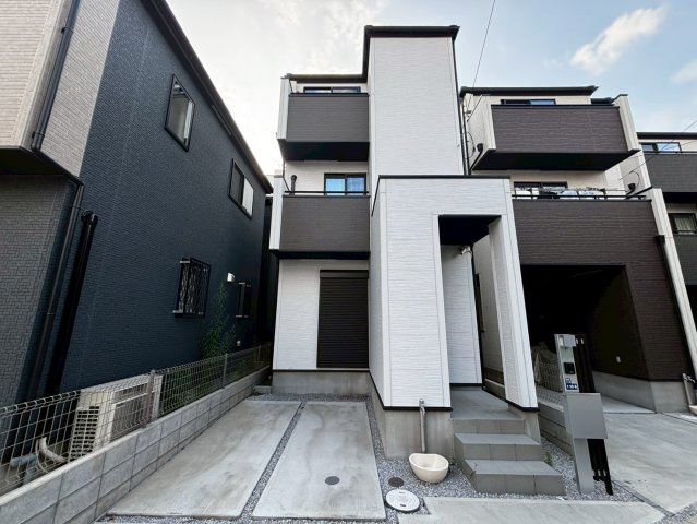膝折町３丁目戸建ての外観パース