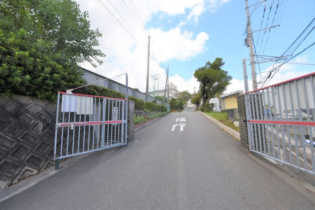 福岡市南区皿山3丁目第3-4棟（3号棟）　の周辺|花畑中学校