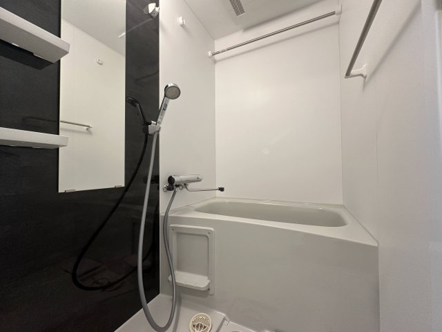 S-RESIDENCE野並駅前broadの浴室|お風呂です