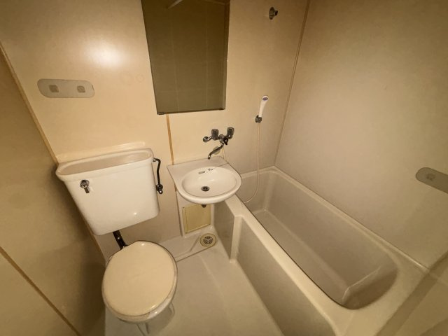 ウィンパールマンションの洗面所