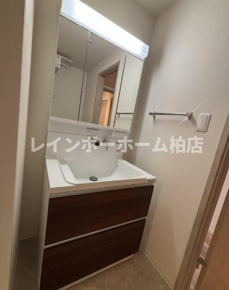 【仲介手数料：50％OFF】対象物件！の独立洗面台