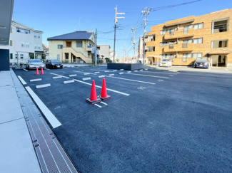 【駐車場】 | エマリーグレース | 駐車場