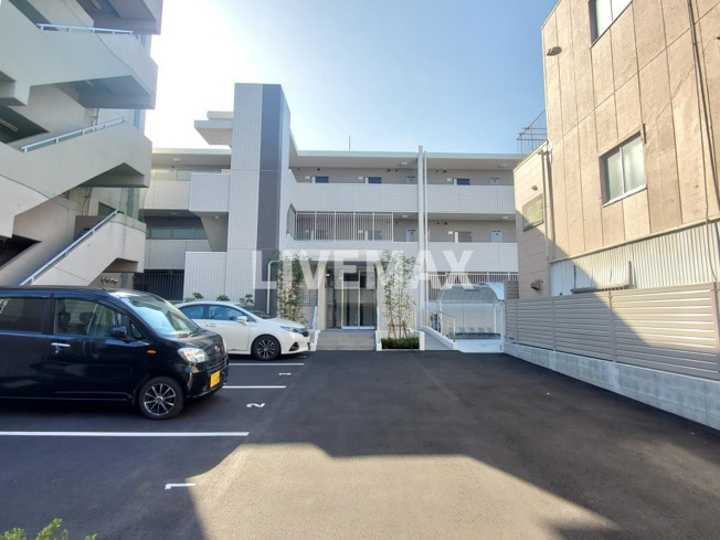 【駐車場】アウルムグランデ