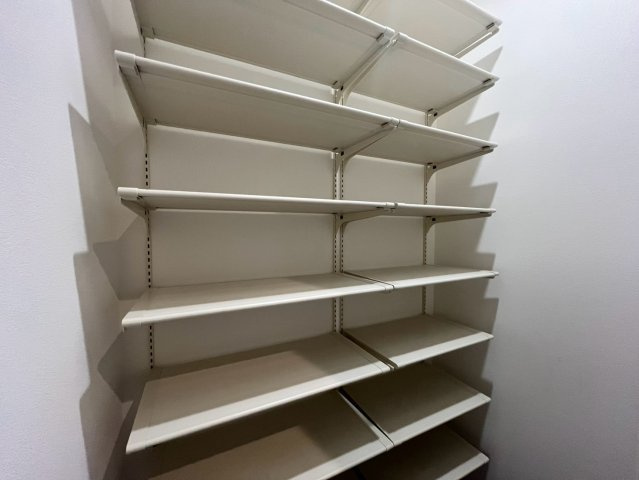 新宿区大久保　中古戸建の収納|sic