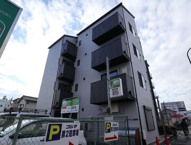 エクセラン北綾瀬の外観