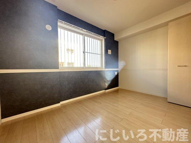 カネイコート日開野の居間・リビング