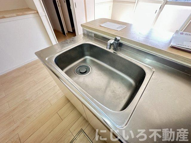 カネイコート日開野のキッチン