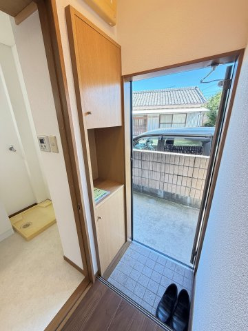 ビバリーコートくしまの玄関