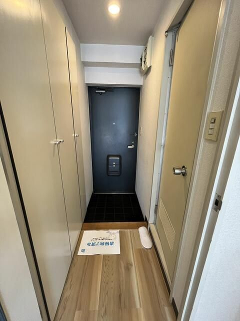 ワコーレ川口Ⅲの玄関