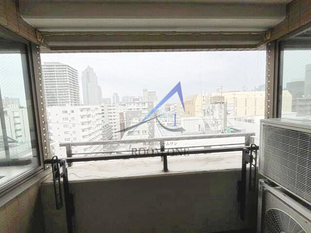 プラハ東京八丁堀
