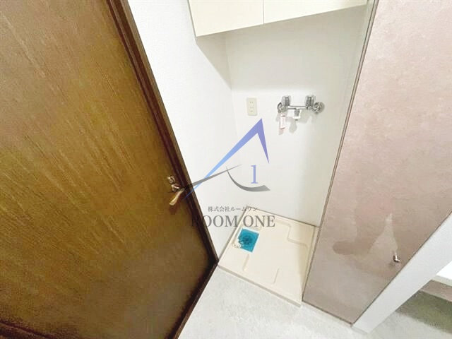 プラハ東京八丁堀