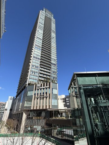 THE YOKOHAMA FRONT TOWER 外観