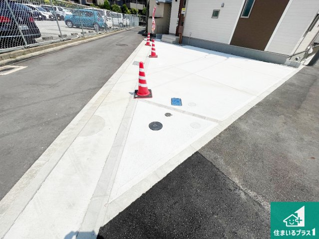 ■尼崎市西昆陽　新築一戸建ての駐車場|駐車スペース！散水栓があるので、こまめに愛車を洗えます！