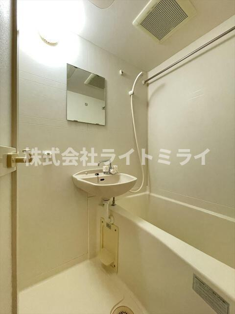スカイコート文京白山の浴室|別タイプ参考写真