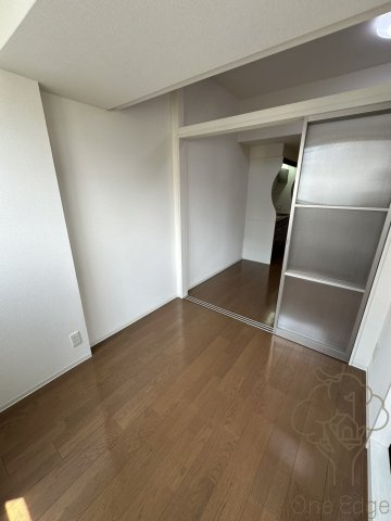 HS梅田EASTの寝室