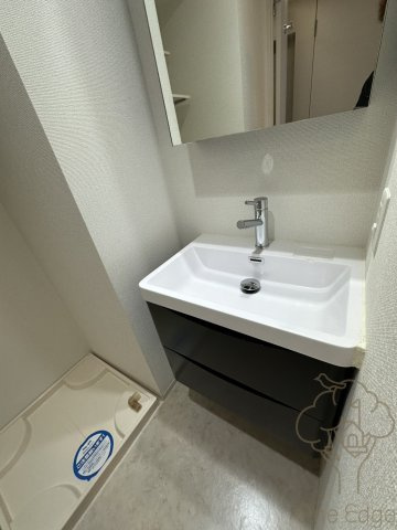 HS梅田EASTの独立洗面台
