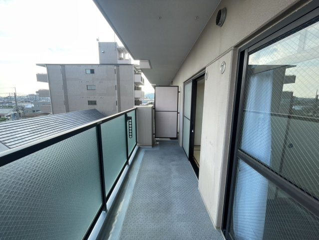 カルティエ甲子園口のバルコニー