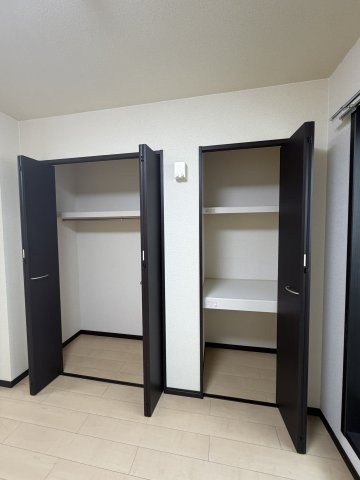フジパレス西本町の収納