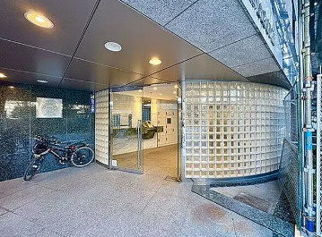 クレッセント西馬込のエントランス|建物の内部です