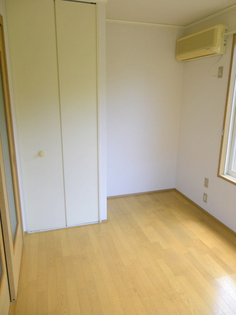 カーサブランカの居間・リビング|別部屋参考写真